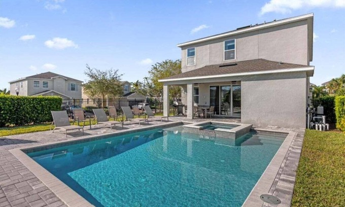 West Kissimmee Villa | Last Minute Disney! Private Pool, Hot Tub, Game Room & Themed Bedrooms. Book Now! #37046