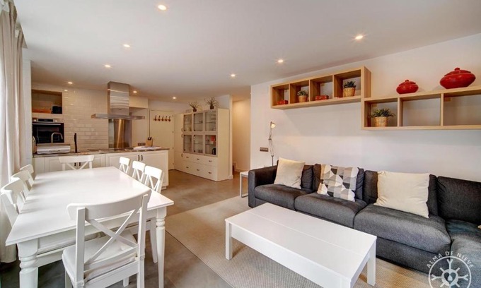 Baqueira Apartment | LAUJÓ de Alma de Nieve