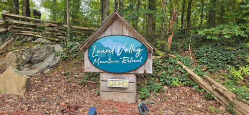 Townsend Hotel | Laurel Valley Mountain Retreat
