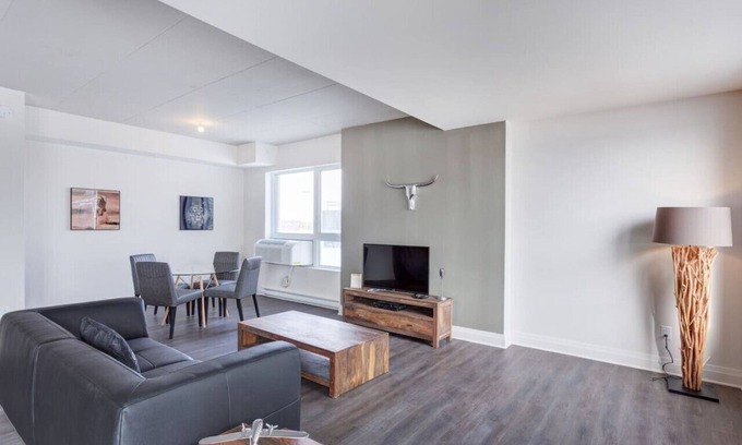 Laval Apartment | Laval - Equinoxe 2B1B