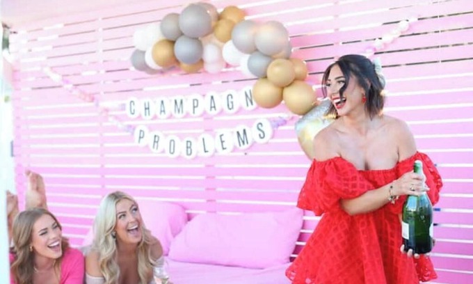 Camelback East House | Lavender Haze Playce! T.Swift Era in every room! Lover Reputation 1989 Folklore