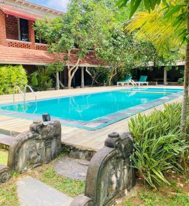 Mirissa Villa | Lavendra Villa Mirissa