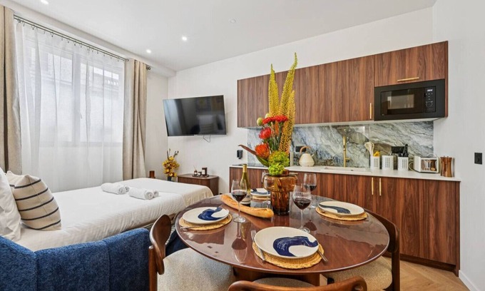 Saint-Thomas-d'Aquin Apartment | Lavie Maison : Hot Tub & AC