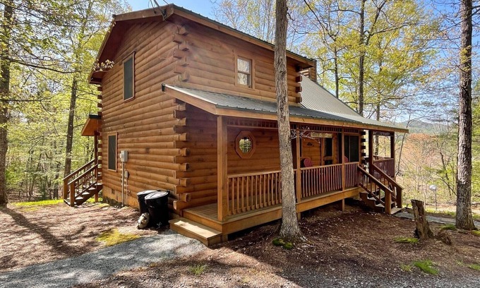 Murphy Cabin | Lazy Bear Lodge - minutes to John C Campbell Folk School