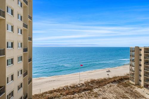 Sunnyside Apartment | Lazy Days Cabana at Pinnacle Port A-540