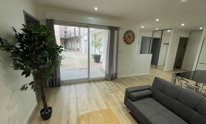 Roanne Apartment | Le 002 du Marché, Appartement en Centre-ville