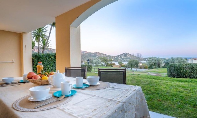 Cap Esterel Apartment | Le Belvédère (V2 013) by Interhome