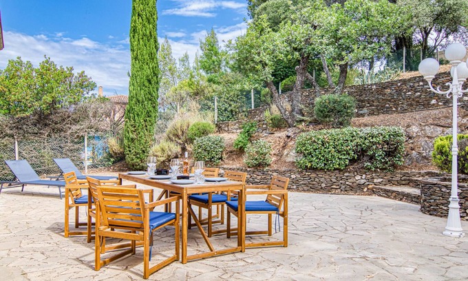 Pierrefeu-du-Var House | Le Belvédère d'Estelle by Interhome