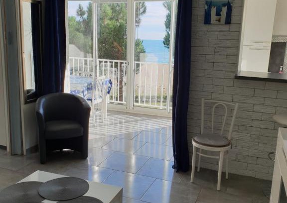 Argeles Plage Apartment | LE BELVEDERE 1- Front de Mer - Plage Argelès