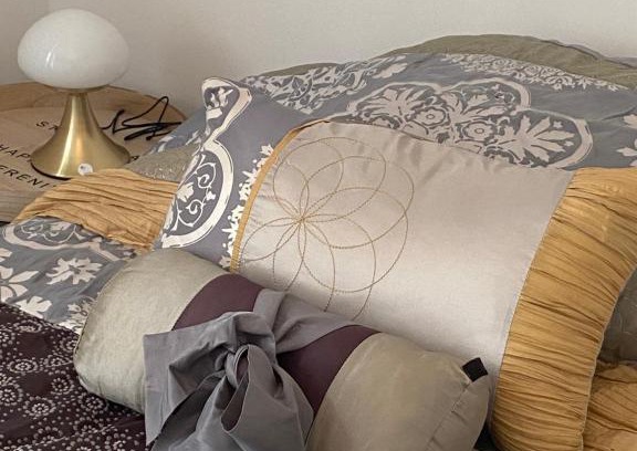 Perigueux Apartment | Le Boudoir du Palais Climatisé & Luxueux