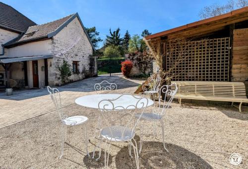 Beze House | Le Brocangîte à Jules