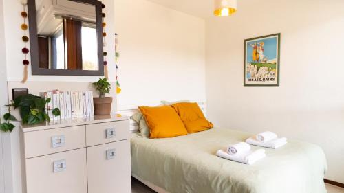 Aix-les-Bains City Center Apartment | Le Camp de Base - Studio vue Montagne