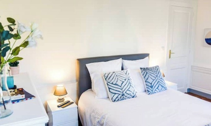 Rouen City Centre Apartment | Le Canyon Rouen Centre by MyFrenchPAT Votre Escapade Terrasse! Parking possiblen