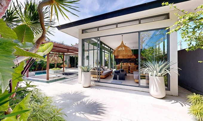 Ungasan Villa | Le Cat House 3 bedrooms Uluwatu with private swimming pool on 500m2 of land
