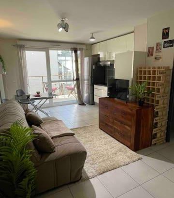 Annemasse Apartment | LE CENTRAL-4 personnes-PARKING