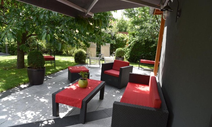 Kaysersberg-Vignoble House | Le cerisier