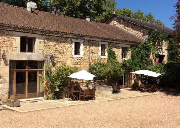 Saint-Pierre-de-Cole House | Le Chai Gite