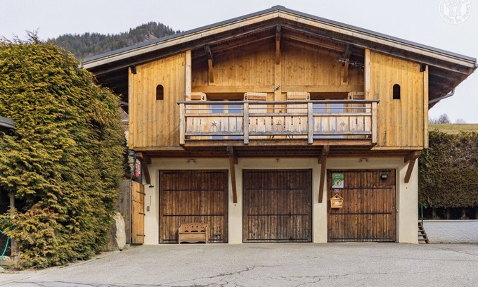 Flumet House | LE CHALET J - FLUMET
