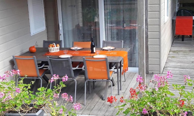 Plabennec Ski Chalet | Le Chant Des Mûres