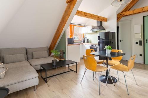 Schiltigheim Apartment | Le charme de l'ancien allié au contemporain