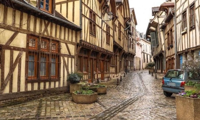 Old Town Apartment | Le Chat de la Cathédrale