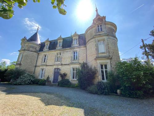 Fors Bed & Breakfast | LE CHATEAU Ste MARIE