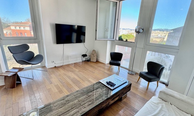 Le Pharo Apartment | Le Ciel du Pharo vue Vieux Port Proche Plage