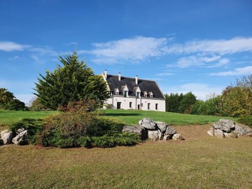 Souvigne Bed & Breakfast | Le clos de Launay