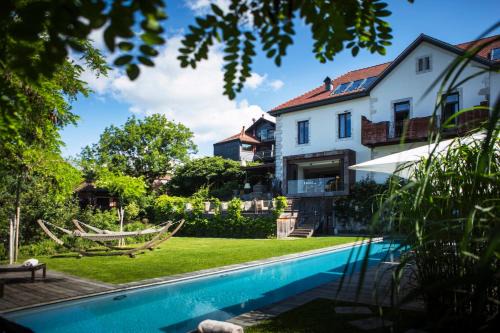 Annecy-le-Vieux Hotel | Le Clos Des Sens