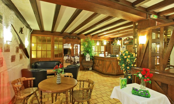 Pradines Hotel | Le Clos Grand