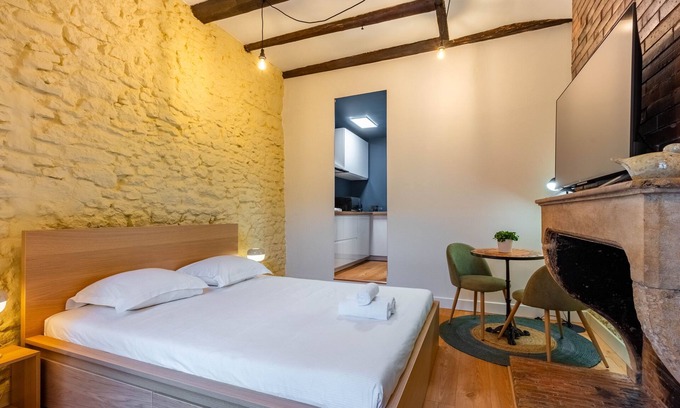 Nancy City Centre Apartment | Le Cocon de Claudie - studio vieille ville de Nancy