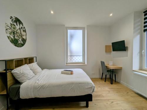 Roanne Apartment | Le coin des rêves