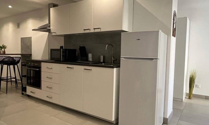 Mulhouse Apartment | Le Colibri, Near Musée Auto, Free Parking