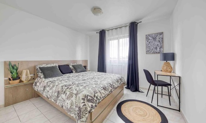 Sevran Apartment | Le cosy : proche cdg-parc des expo-Paris-Disney