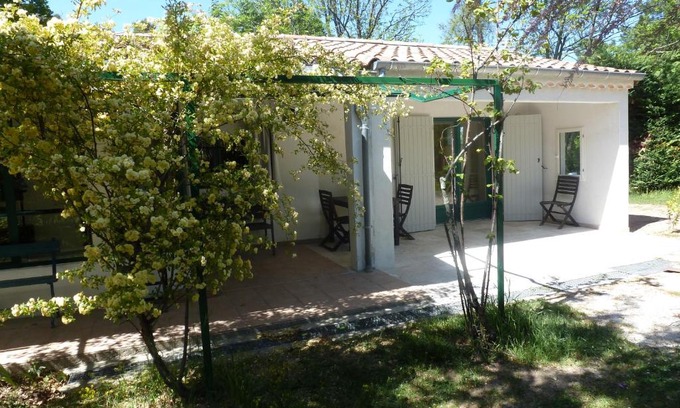 Ailhon House | LE COTTAGE