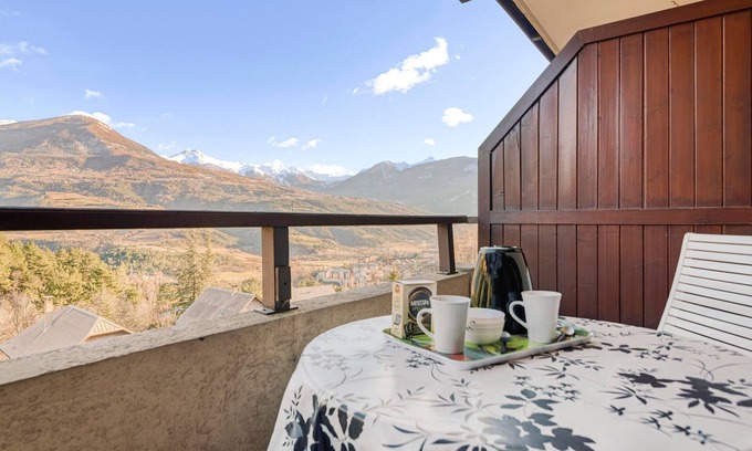 Embrun Apartment | Le Diamant - Appt vue montagne