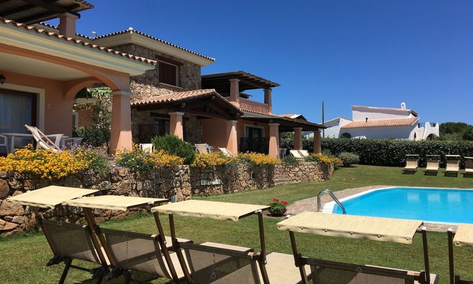Pittulongu Apartment | Le Dimore di Nettuno 2 With Pool, Pittulongu, Italy