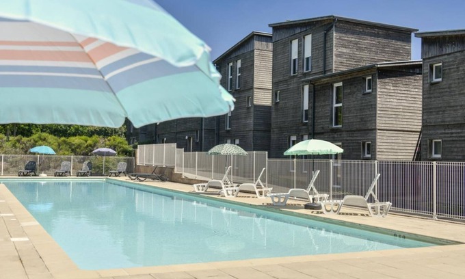 Montreal Apartment | Le Domaine de Saint Orens 3p6 Duplex