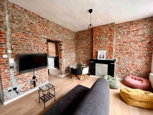 Saint-Laurent Apartment | Le gîte aux Briques Rouges - Coeur historique