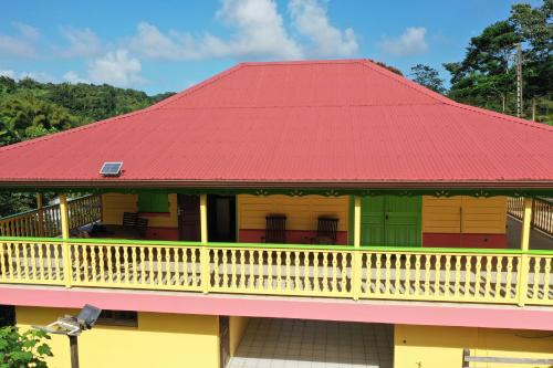 Gros-Morne House | Le gîte du jardin