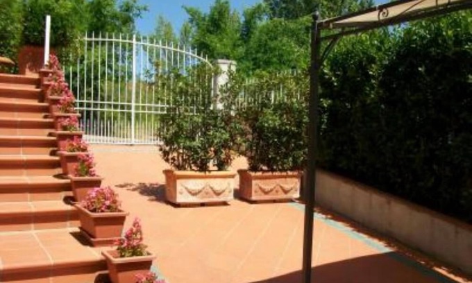 Gambassi Terme Apartment | "Le Ginestre": the better geographic position to visit the Tuscany.