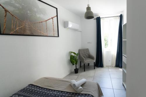 Les Chutes Lavie Apartment | Le Grand Bleu