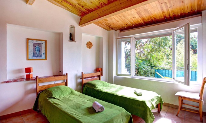 Saint-Jeannet House | Le Greissier house with large south facing terrace sea view 4 people