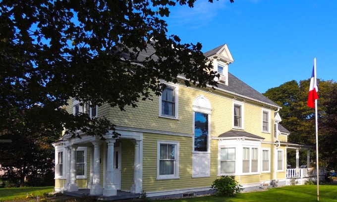 Shediac Bed & Breakfast | Le Griffon