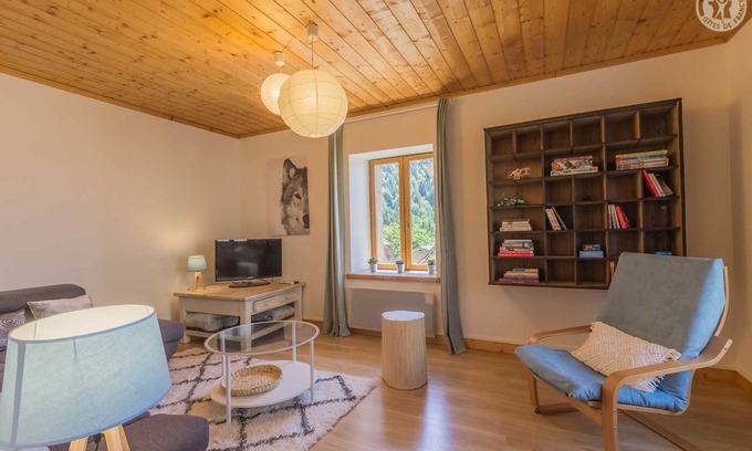 Saint-Meme d'en Haut House | LE Habert DES Farios