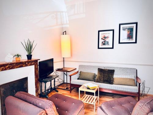 Dinan - Saint-Malo Apartment | Le JaKadi, Townhouse, Rennes city center