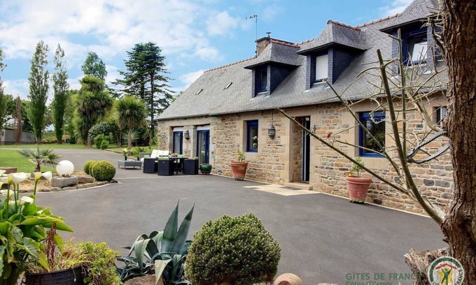 Lezardrieux House | Le Kernu - Lezardrieux