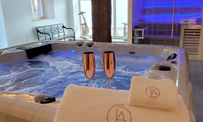 Fenetrange House | Le Lavoir D'Adèle - Spa and Sauna ☆