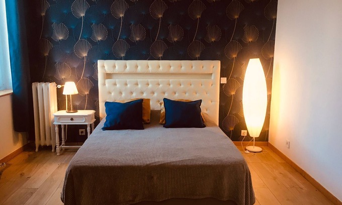 Ecueille Bed & Breakfast | Le Lion d'Or double wifi room (9)