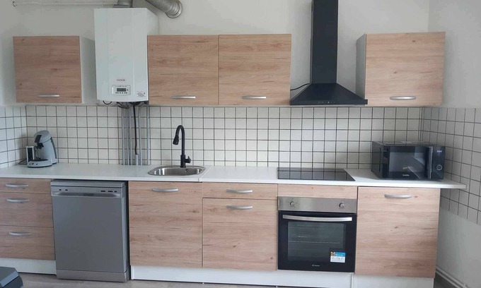 Joeuf Apartment | Le Marie 115m² - Spacious 3 bedrooms - 2 bathrooms - Balcony